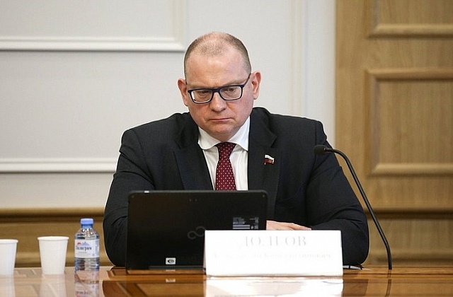 Совет Федерации продолжает держать на контроле ситуацию с лубяными культурами
